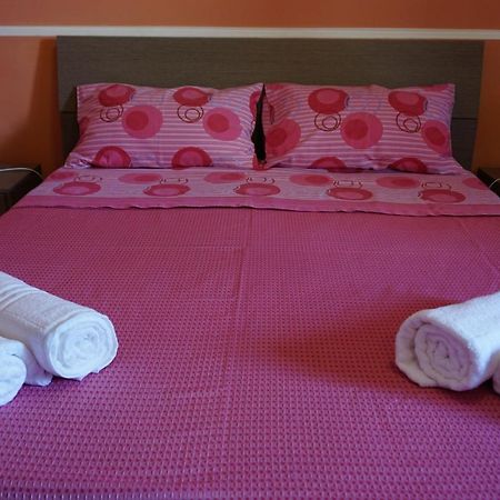 Casa Vacanza Il Ciliegio 노토 외부 사진