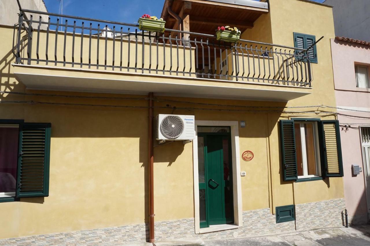 Casa Vacanza Il Ciliegio 노토 외부 사진